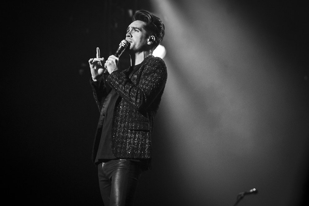 Panic! at the Disco, Moda Center, photo by Emma Davis