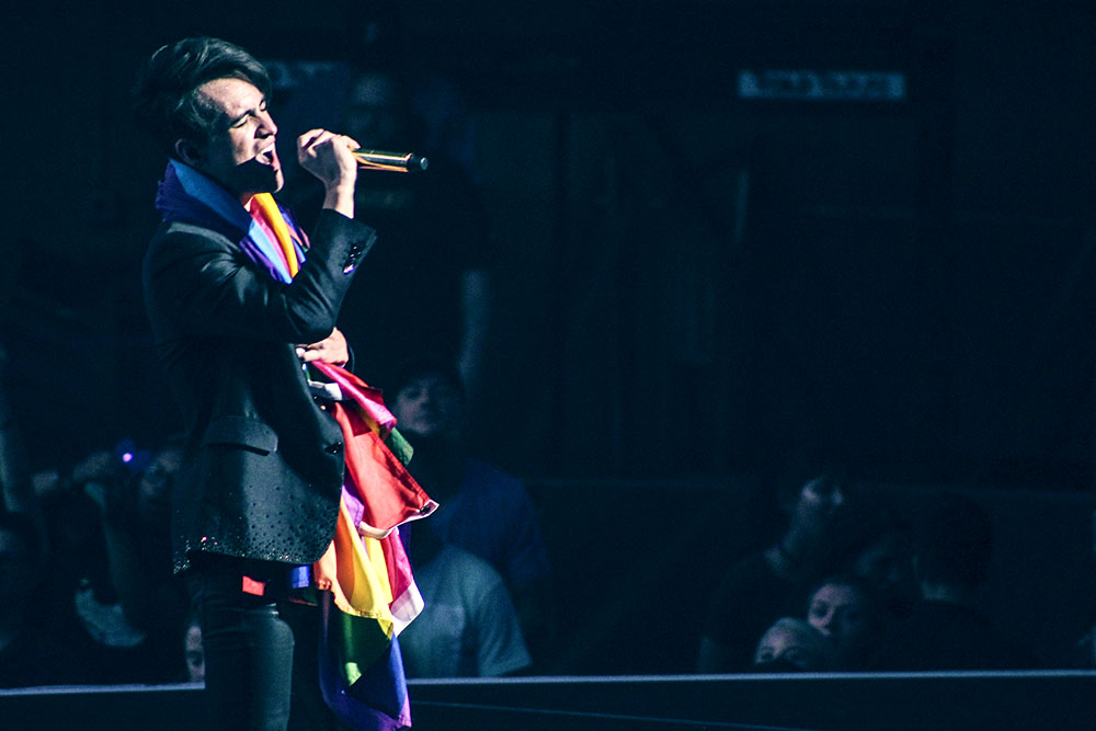 Panic! at the Disco, Moda Center, photo by Emma Davis