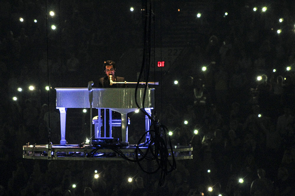Panic! at the Disco, Moda Center, photo by Emma Davis