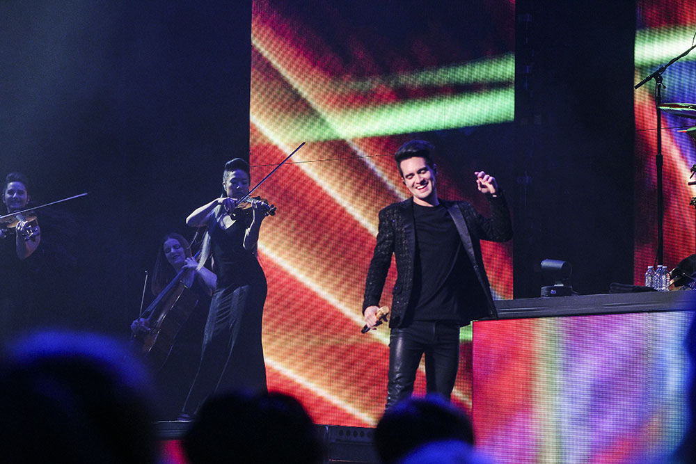 Panic! at the Disco, Moda Center, photo by Emma Davis