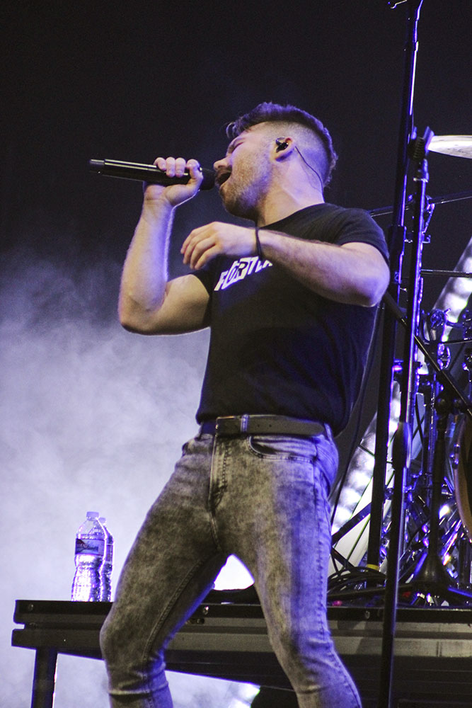 A R I Z O N A, Moda Center, photo by Emma Davis