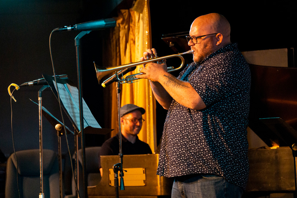 Farnell Newton, Montavilla Jazz Festival, photo by Elbert Giron