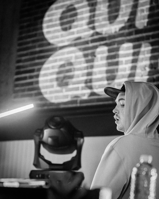 Quickly, Quickly, The Evergreen, photo by Miguel Padilla