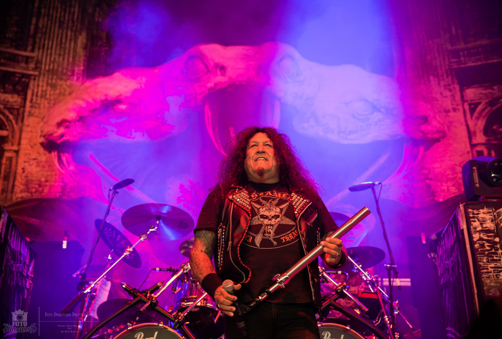 Testament, Sunlight Supply Amphitheater, photo by Alyssa Herrman
