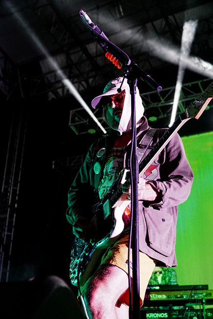 Portugal. The Man, Edgefield Amphitheater, photo by Elbert Giron