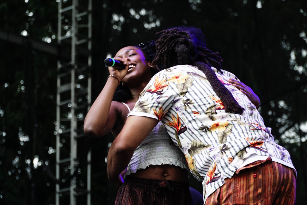 Myke Bogan, Blossom, Edgefield Amphitheater, EYRST, photo by Elbert Giron