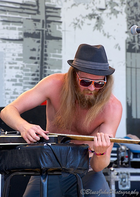 Scott Pemberton, Waterfront Blues Festival, Tom McCall Waterfront Park, photo by John Alcala
