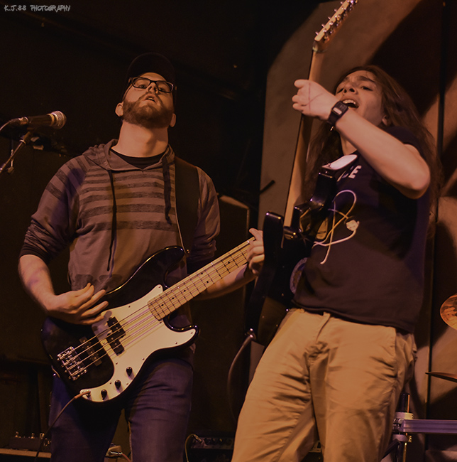 Separating The Seas, Twilight Cafe & Bar, photo by Kevin Pettigrew