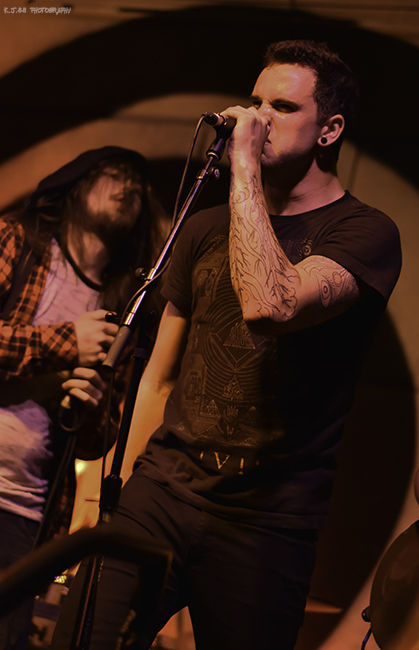 Separating The Seas, Twilight Cafe & Bar, photo by Kevin Pettigrew