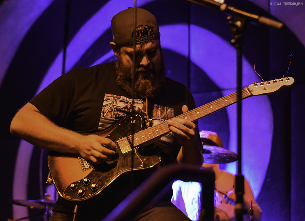 Us Underwater, Twilight Cafe & Bar, photo by Kevin Pettigrew