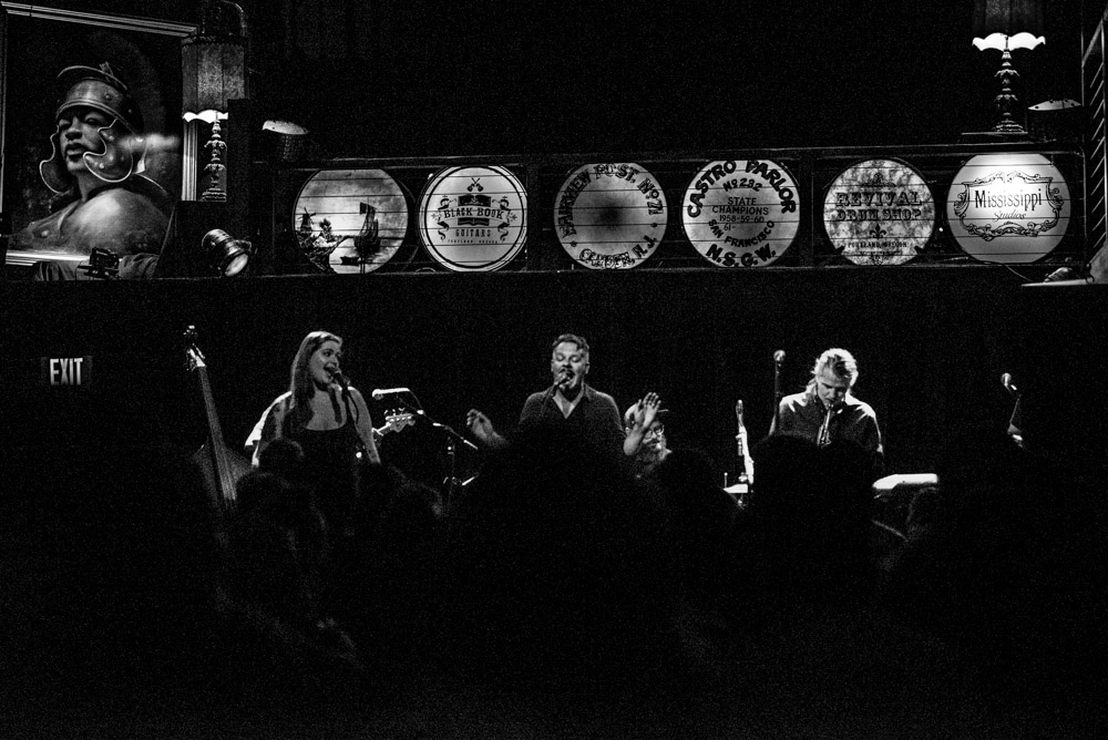 Ezra Bell, Mississippi Studios, photo by Ignacio Quintana
