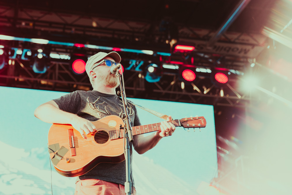 Cake, 94.7 FM, Hillsboro Stadium, photo by Sydnie Kobza