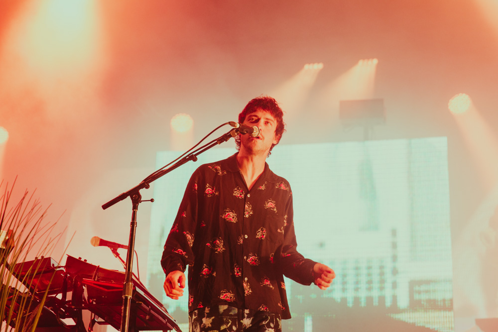 MGMT, 94.7 FM, Hillsboro Stadium, photo by Sydnie Kobza