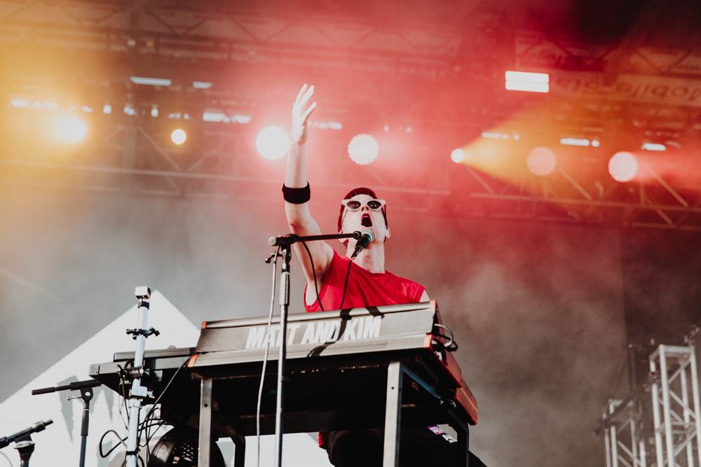 Matt and Kim, 94.7 FM, Hillsboro Stadium, photo by Sydnie Kobza