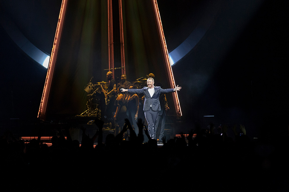 Sam Smith, Moda Center, Rose Quarter, photo by Dune Stewart