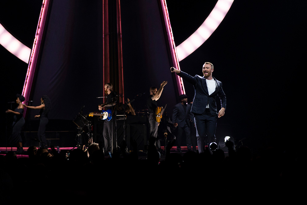 Sam Smith, Moda Center, Rose Quarter, photo by Dune Stewart