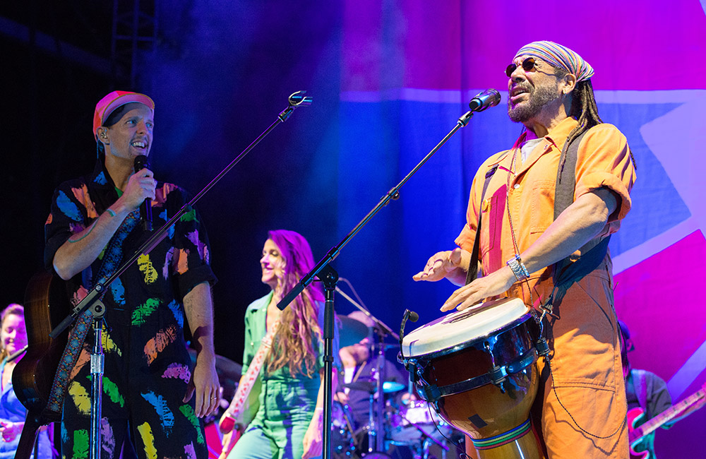 Jason Mraz, Edgefield Amphitheater, photo by Joe Duquette