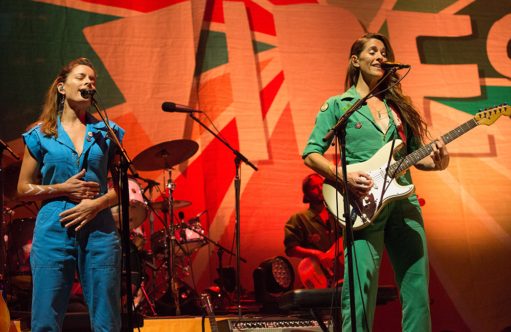 Jason Mraz, Edgefield Amphitheater, photo by Joe Duquette