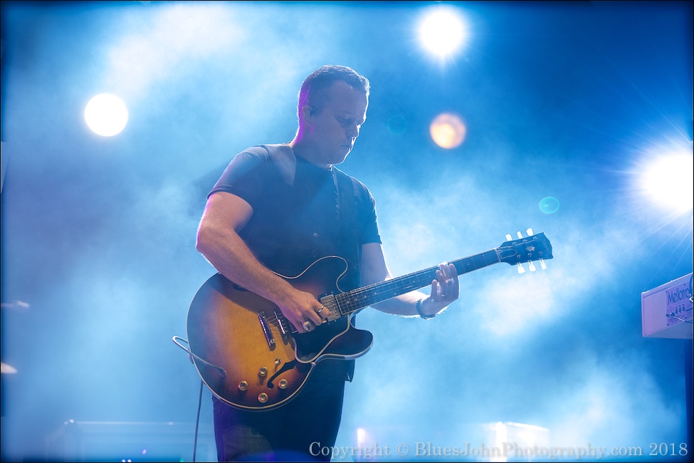 Jason Isbell, Oregon Zoo Amphitheatre, photo by John Alcala