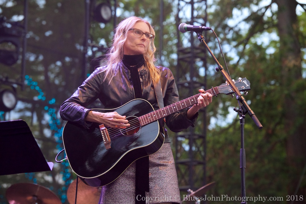Oregon Zoo Amphitheatre, photo by John Alcala