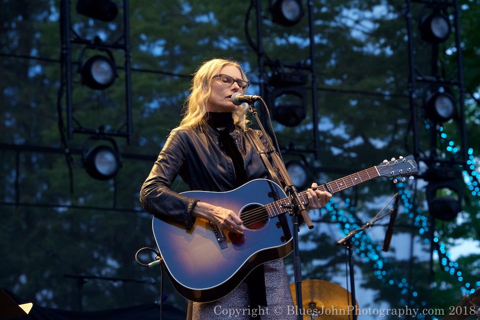 Oregon Zoo Amphitheatre, photo by John Alcala