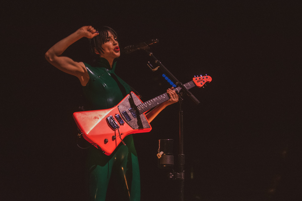 St. Vincent, Moda Center, Rose Quarter, photo by Henry Ward