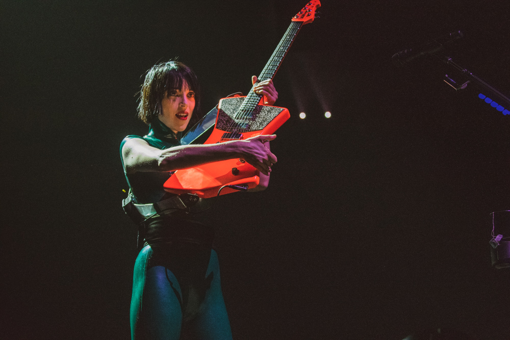 St. Vincent, Moda Center, Rose Quarter, photo by Henry Ward