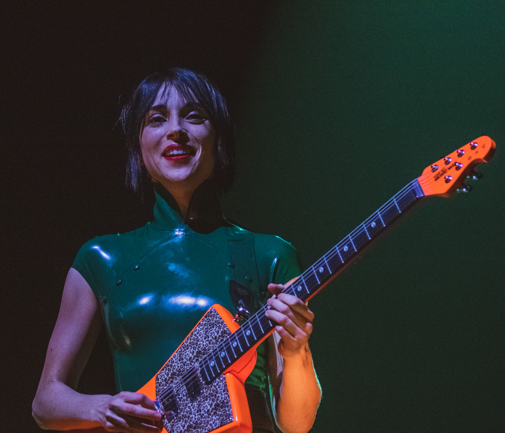 St. Vincent, Moda Center, Rose Quarter, photo by Henry Ward