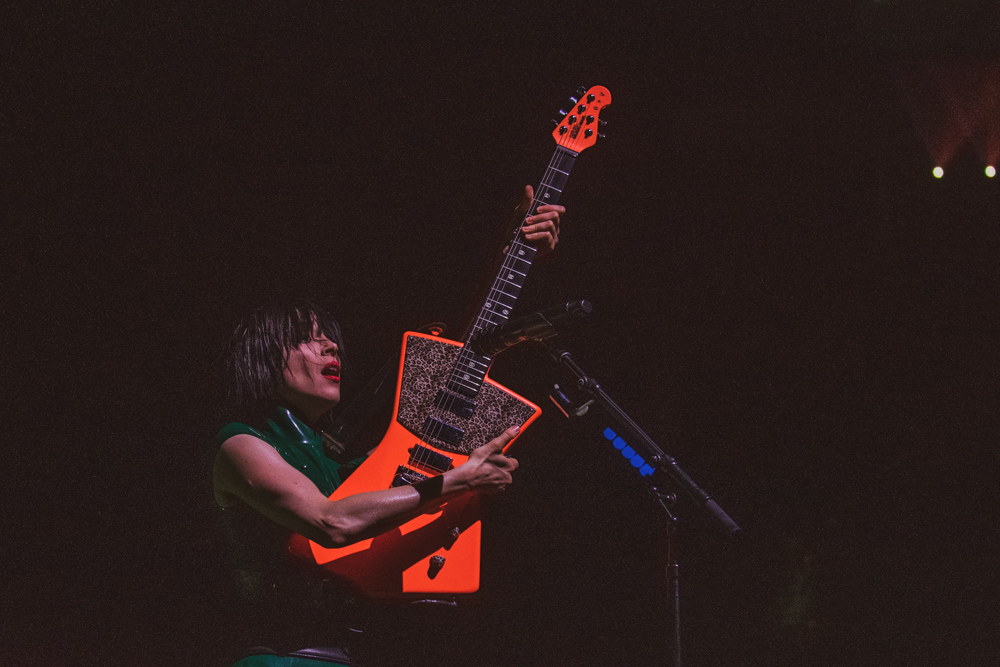 St. Vincent, Moda Center, Rose Quarter, photo by Henry Ward