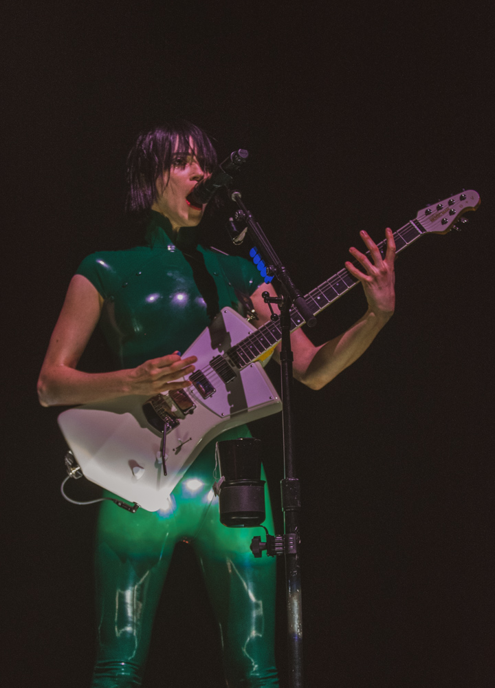 St. Vincent, Moda Center, Rose Quarter, photo by Henry Ward
