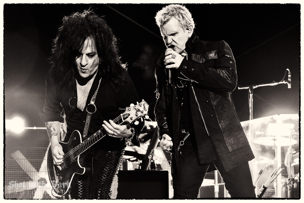 Billy Idol, Oregon Zoo Amphitheatre, photo by Jesse Lanier
