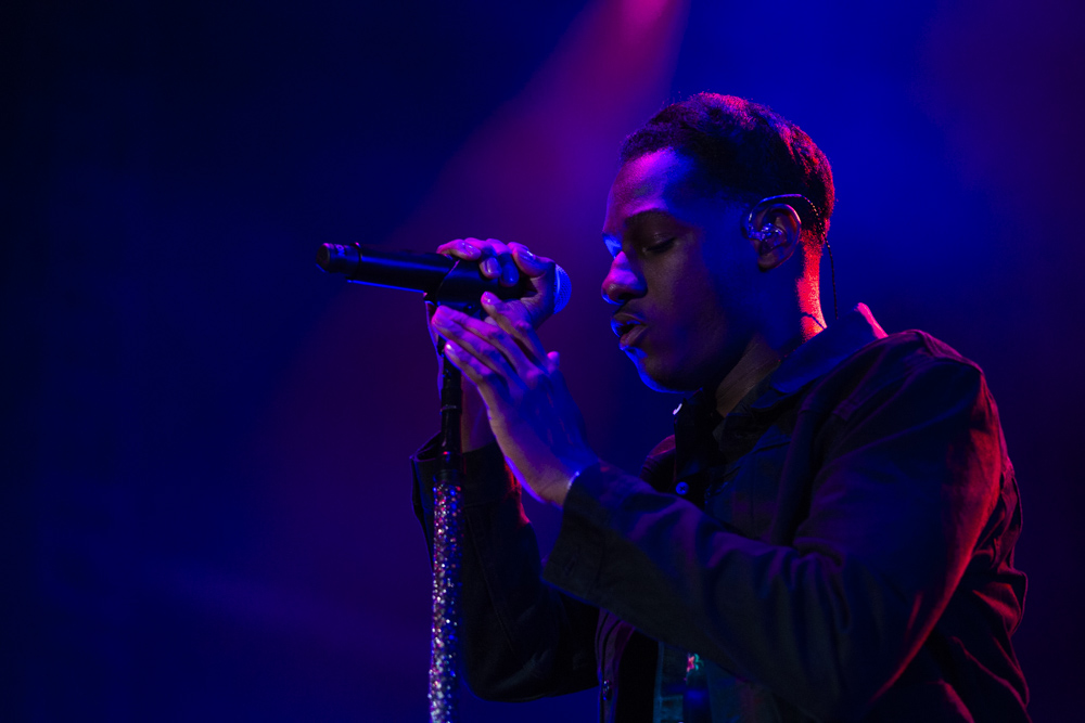 Photos of Leon Bridges and Khruangbin at Edgefield on Sept. 15, 2018
