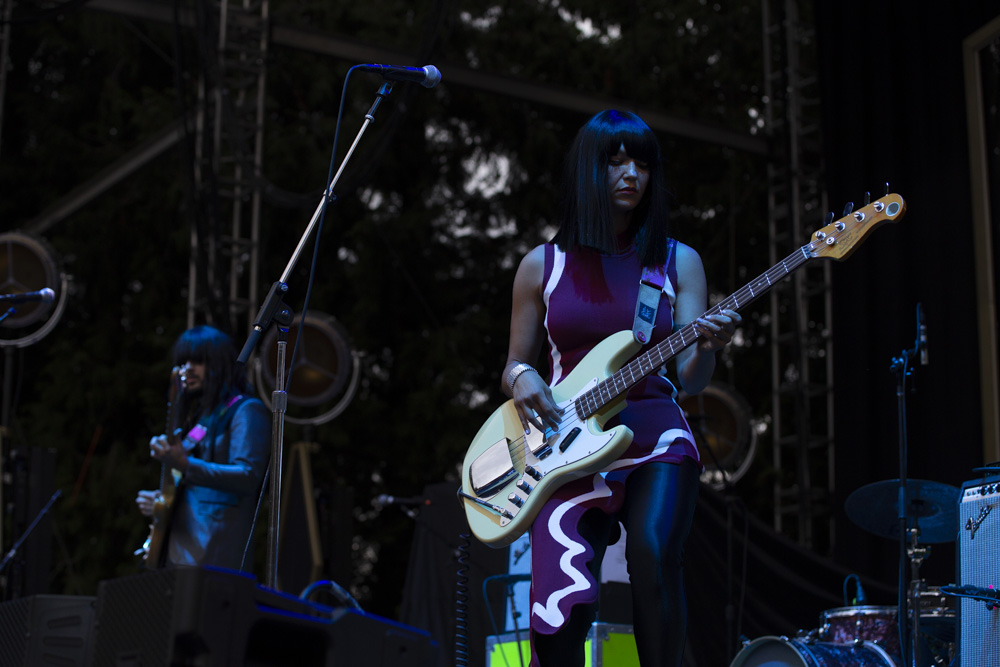 Photos of Leon Bridges and Khruangbin at Edgefield on Sept. 15, 2018