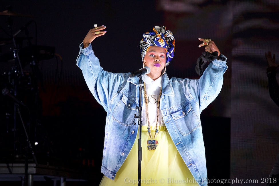 Lauryn Hill, Veterans Memorial Coliseum, photo by John Alcala