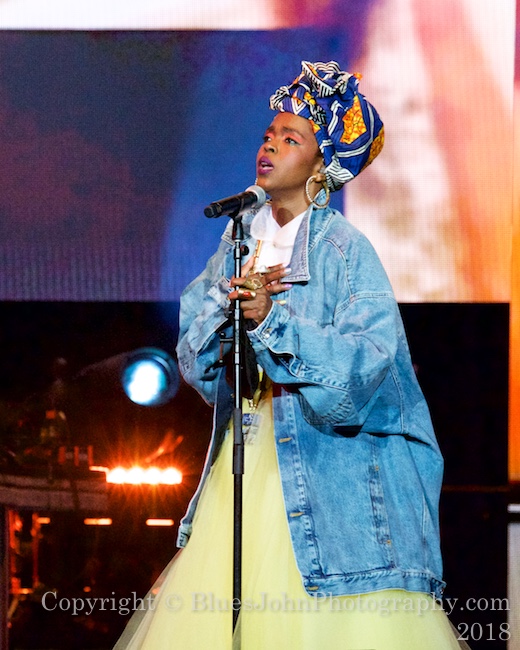 Lauryn Hill, Veterans Memorial Coliseum, photo by John Alcala