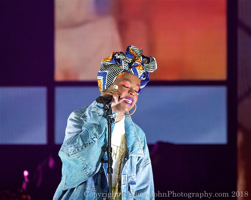 Lauryn Hill, Veterans Memorial Coliseum, photo by John Alcala