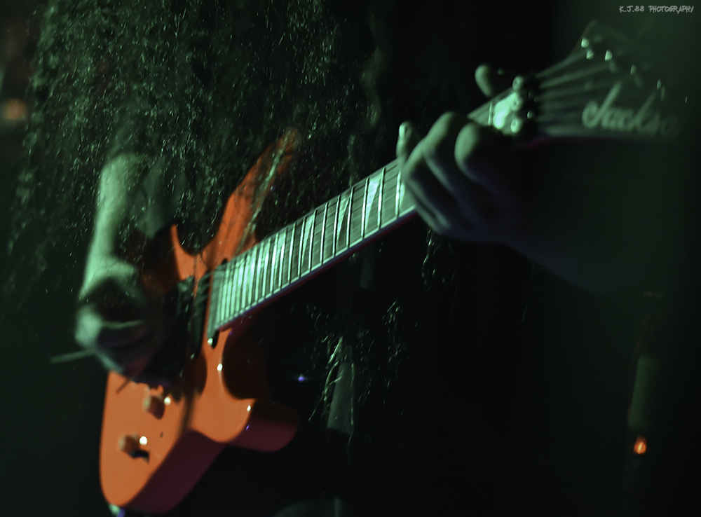 Idle Hands, Tonic Lounge [CLOSED], photo by Kevin Pettigrew