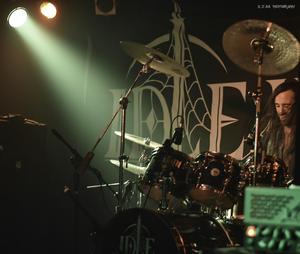 Idle Hands, Tonic Lounge [CLOSED], photo by Kevin Pettigrew