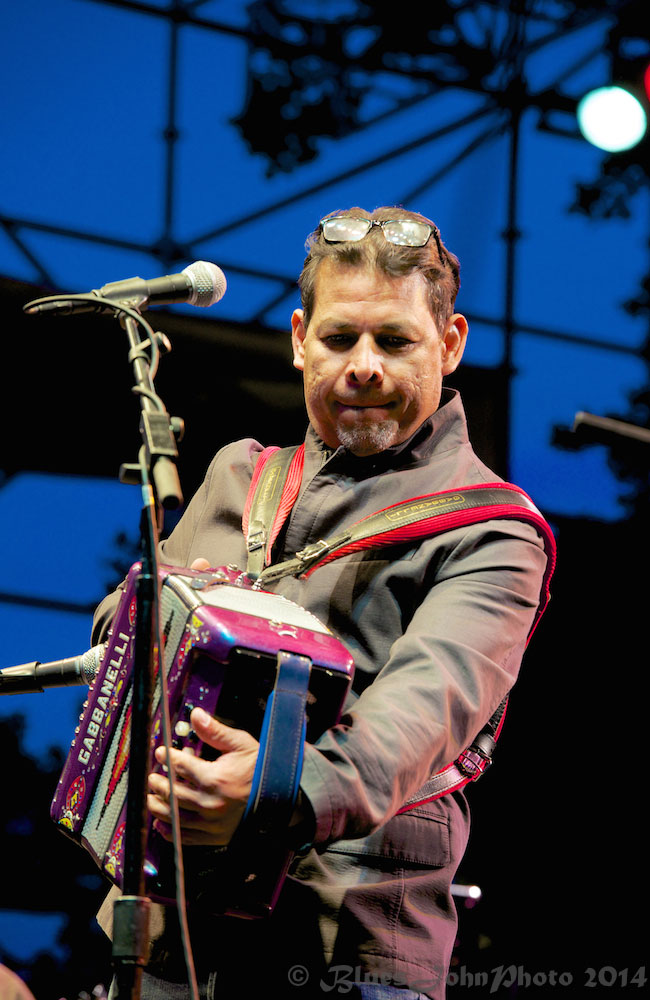 Waterfront Blues Festival, Tom McCall Waterfront Park, photo by John Alcala