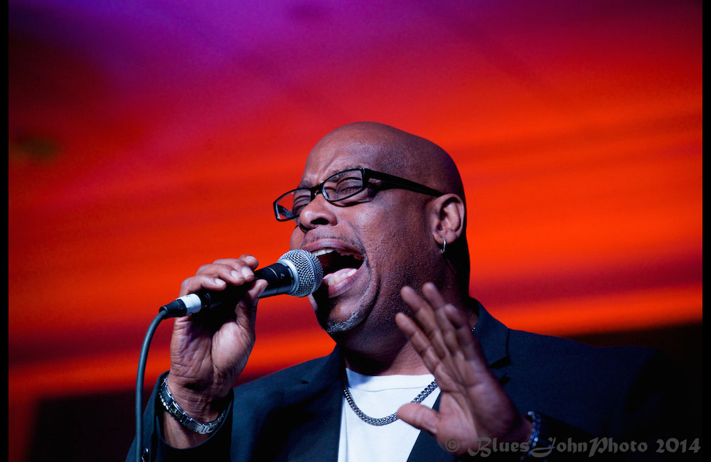 Andy Stokes, Waterfront Blues Festival, Tom McCall Waterfront Park, photo by John Alcala