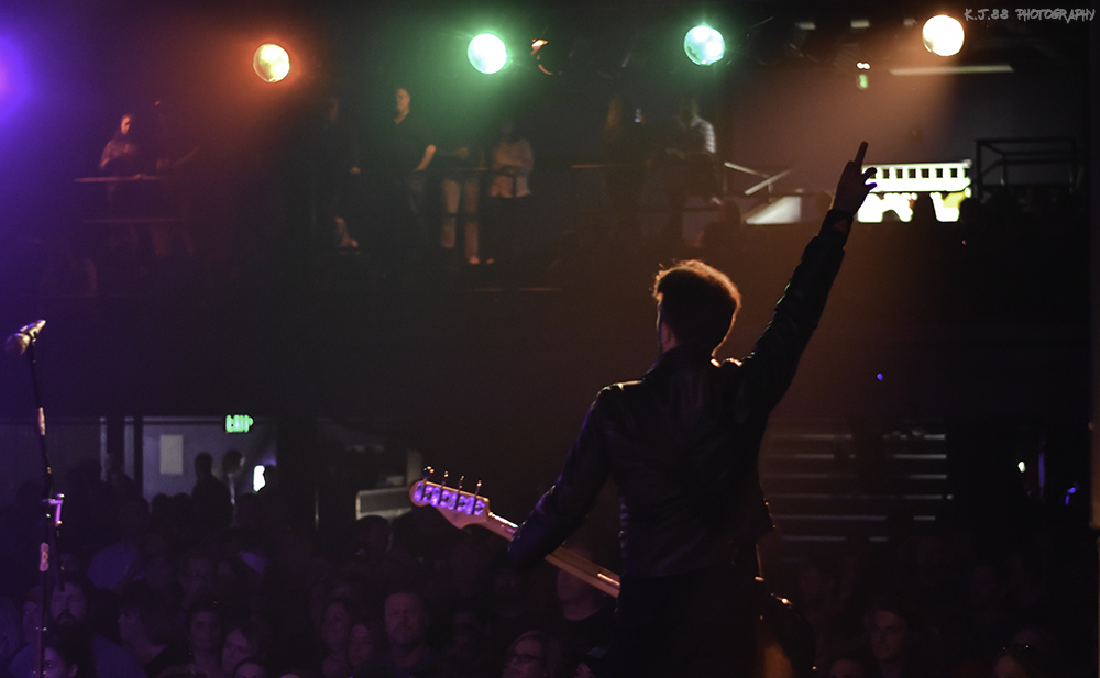 Max Fite, Roseland Theater, photo by Kevin Pettigrew
