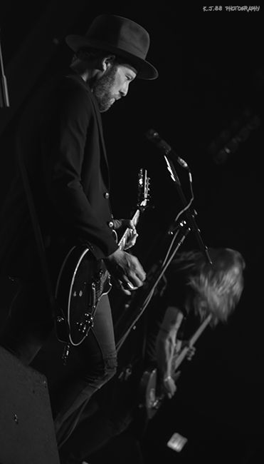 Max Fite, Roseland Theater, photo by Kevin Pettigrew