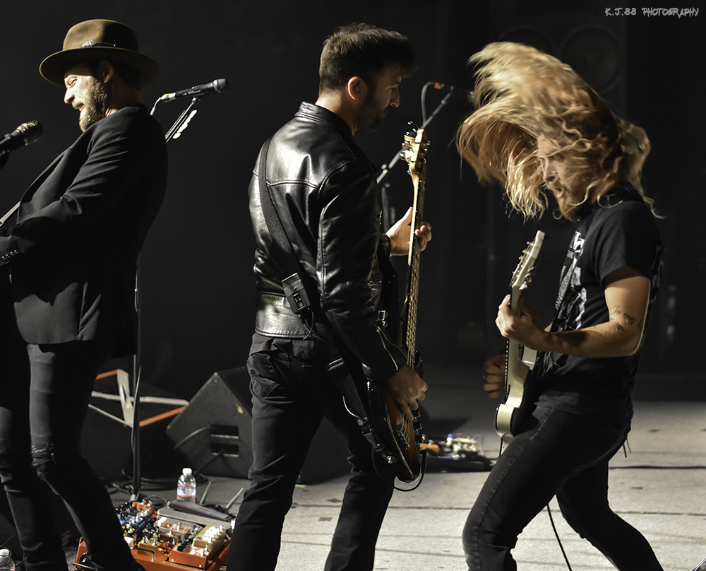 Max Fite, Roseland Theater, photo by Kevin Pettigrew