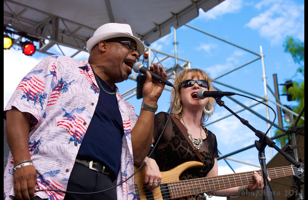 Andy Stokes, Lisa Mann, Waterfront Blues Festival, Tom McCall Waterfront Park, photo by John Alcala