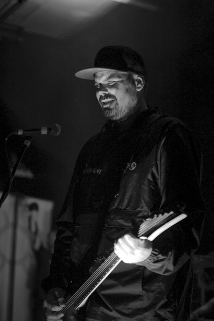 Ded, Hawthorne Theatre, photo by Dune Stewart