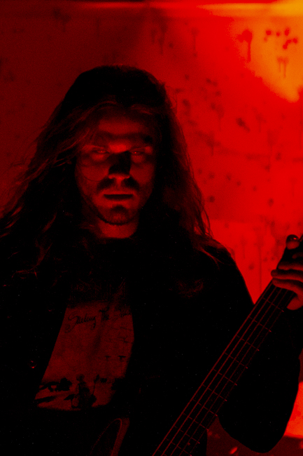 Ded, Hawthorne Theatre, photo by Dune Stewart