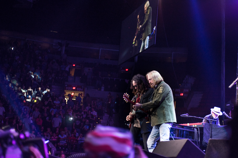 Tom Petty and the Heartbreakers, Moda Center, Rose Quarter, photo by Veronica Rose