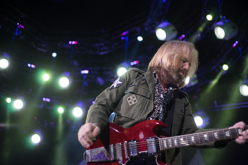 Tom Petty and the Heartbreakers, Moda Center, Rose Quarter, photo by Veronica Rose