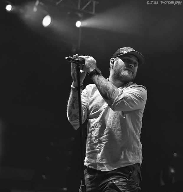 Asking Alexandria, Veterans Memorial Coliseum, photo by Kevin Pettigrew