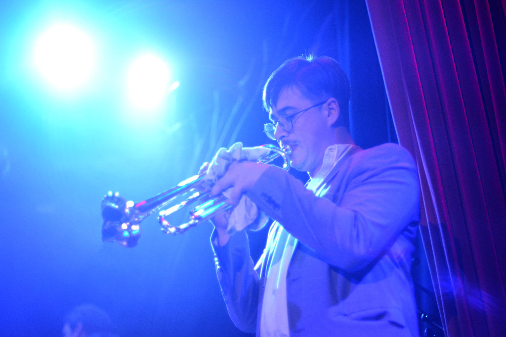 Cloud Six, Star Theater, photo by Brendon Quinn